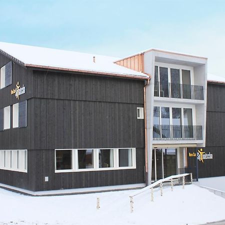 Hostel Nova Casa Spinatscha Sedrun Pokoj fotografie