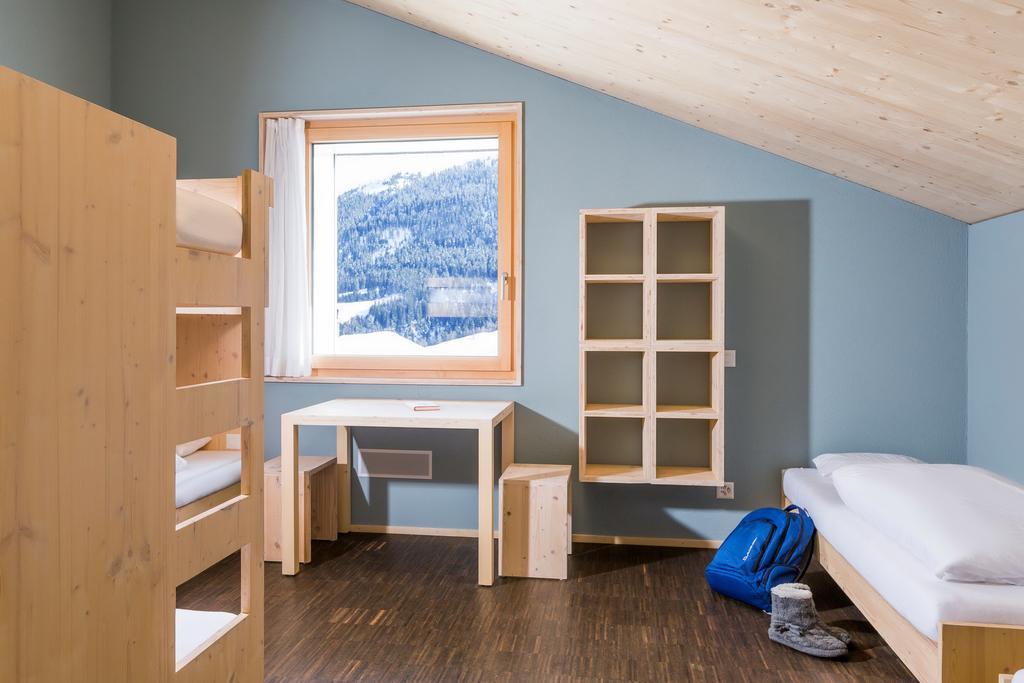 Hostel Nova Casa Spinatscha Sedrun Exteriér fotografie