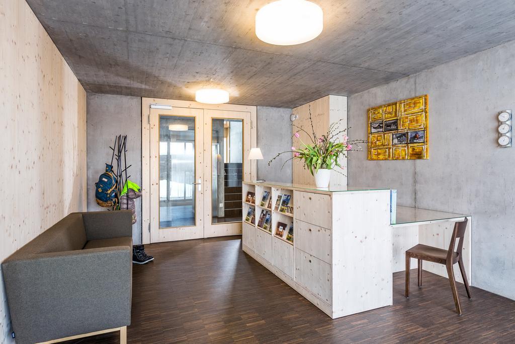 Hostel Nova Casa Spinatscha Sedrun Exteriér fotografie
